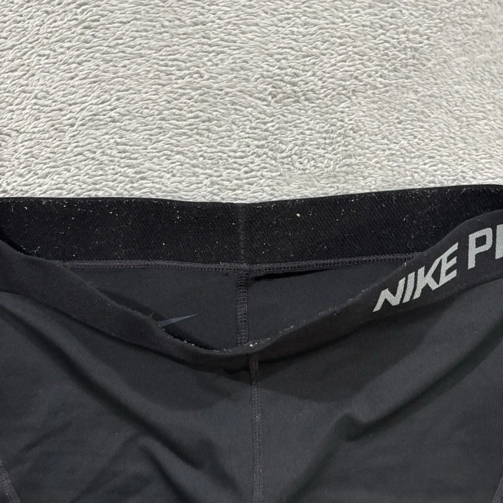 Nike Pro Dri-FIT Compression Shorts Women's Small Moisture Wicking Athletic